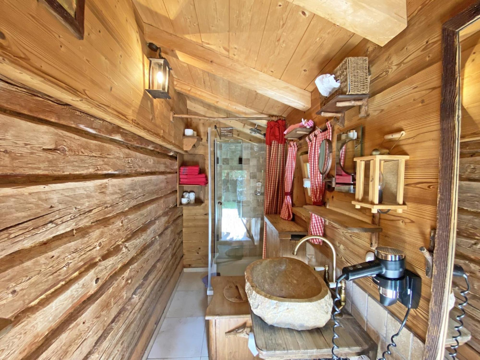Eco Friendly Chalet Near The Lake In Asten Титмонинг Экстерьер фото