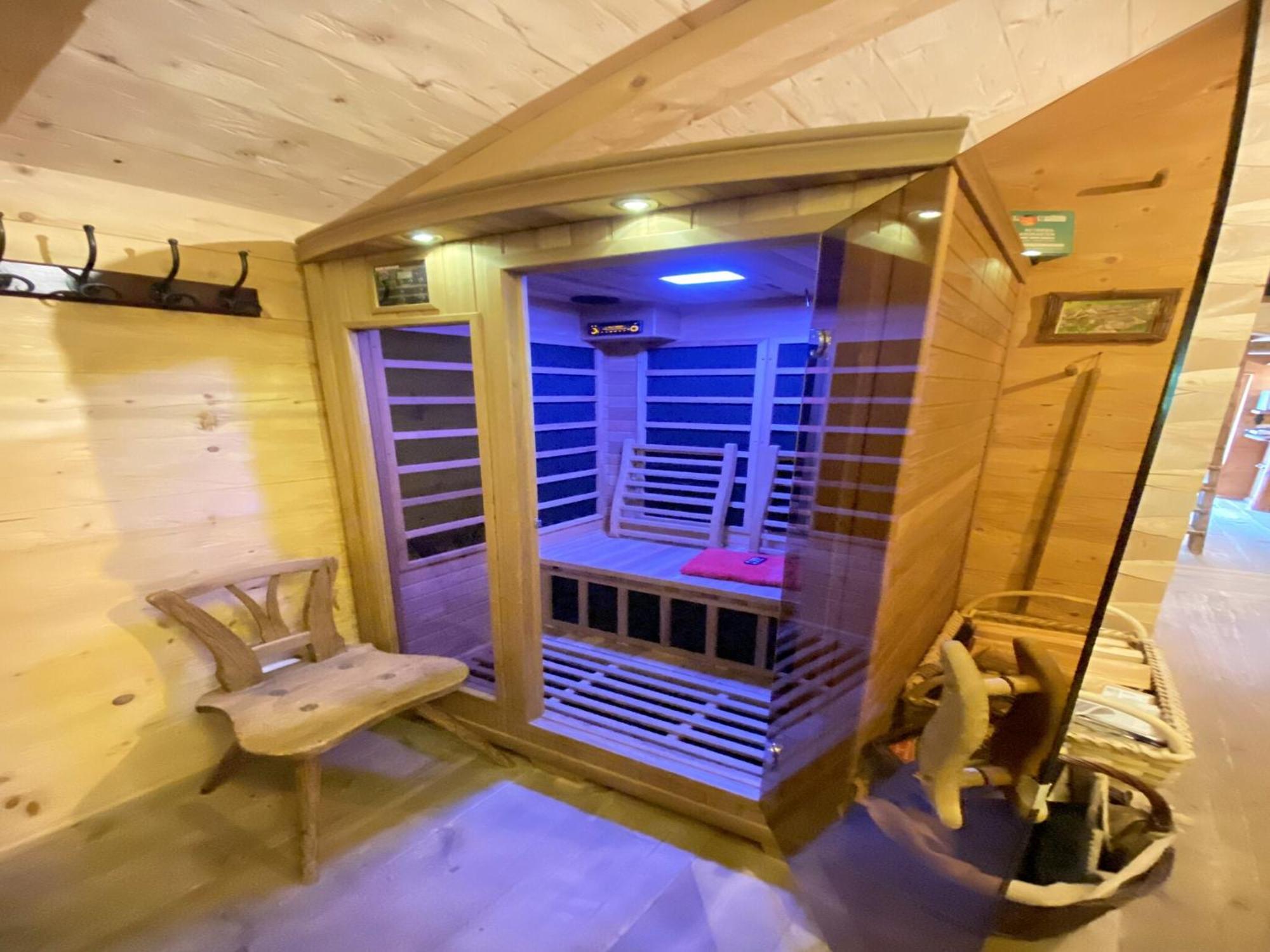Eco Friendly Chalet Near The Lake In Asten Титмонинг Экстерьер фото