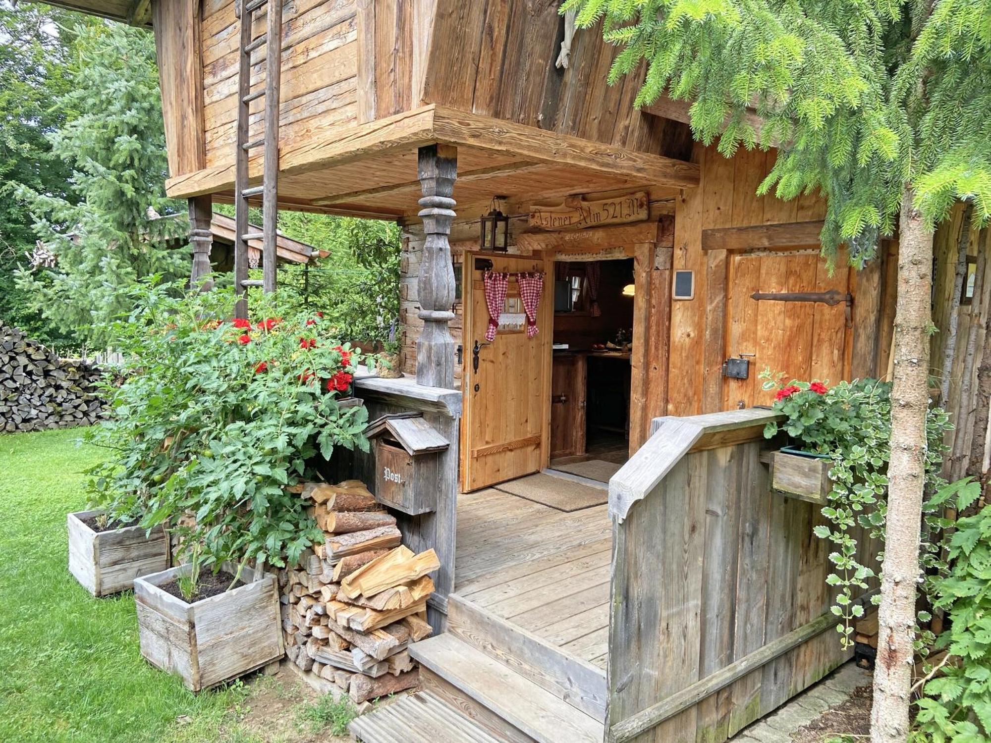 Eco Friendly Chalet Near The Lake In Asten Титмонинг Экстерьер фото